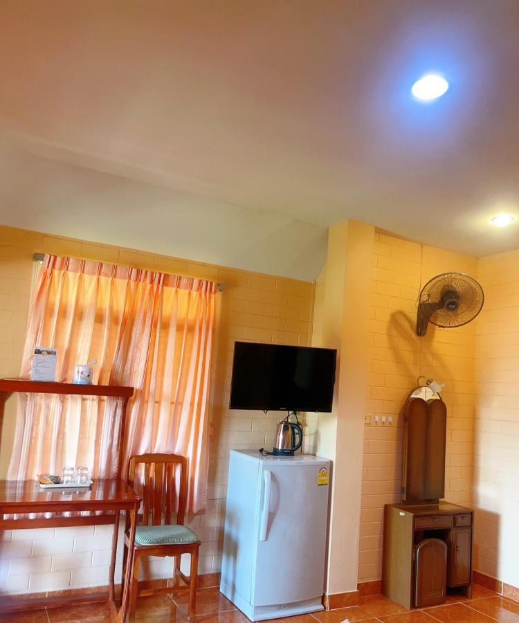 Bunraksa Resort Кампаенг Пет Екстериор снимка